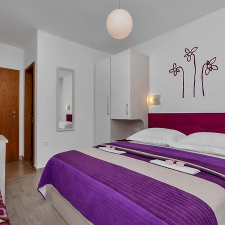 Apartments Ratko Tučepi Værelse billede