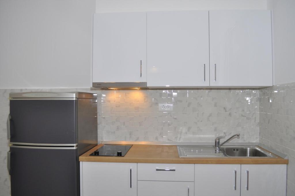 Apartments Ratko Tučepi Eksteriør billede