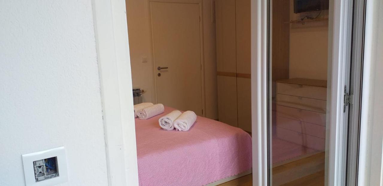 Apartments Ratko Tučepi Eksteriør billede