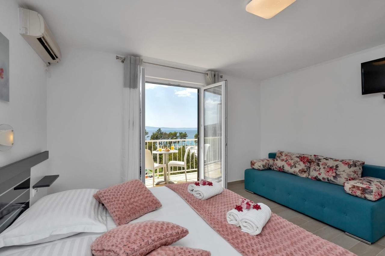 Apartments Ratko Tučepi Eksteriør billede