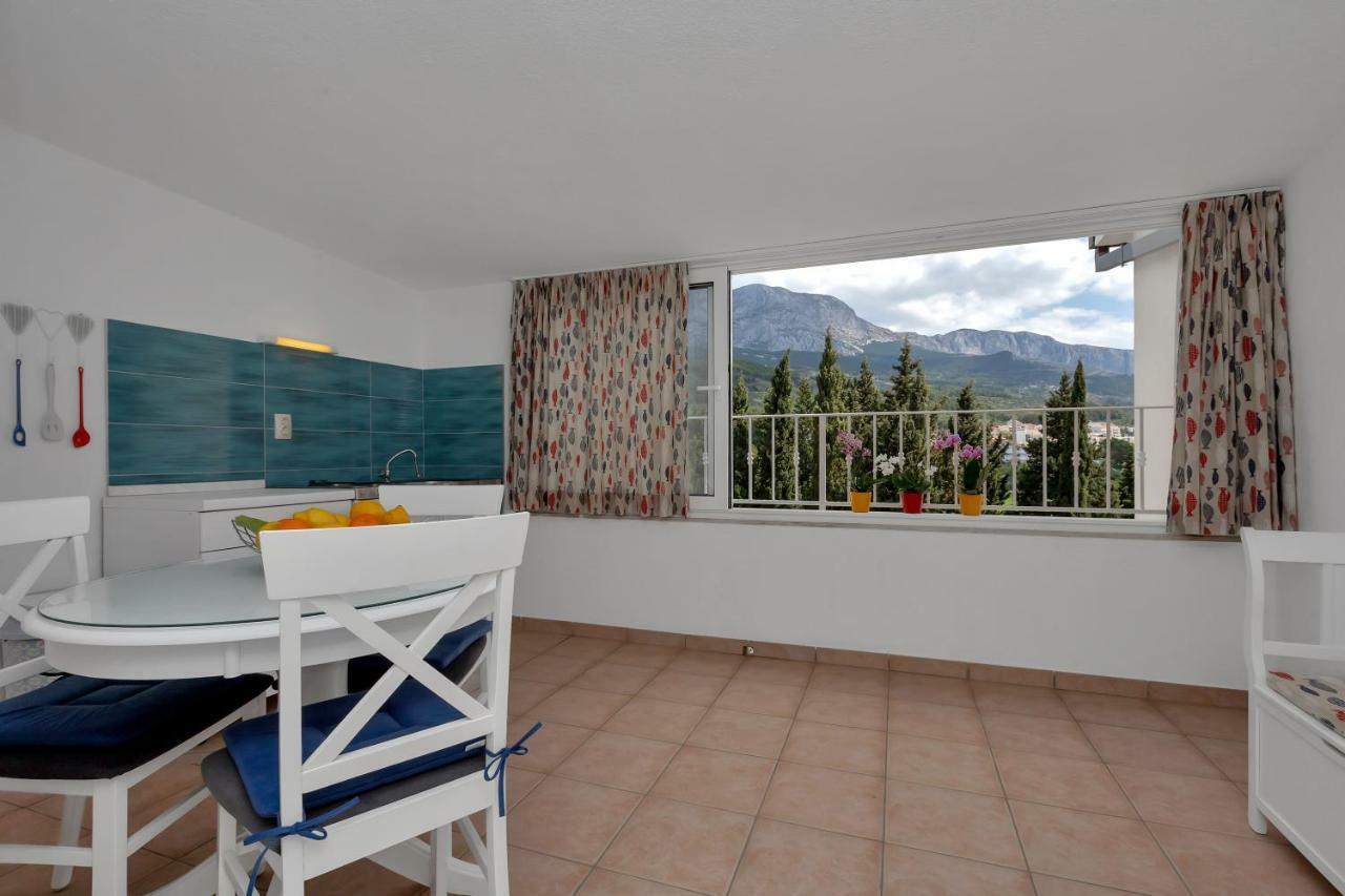 Apartments Ratko Tučepi Eksteriør billede